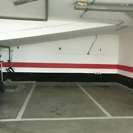 Apartamento Citybeach - Parking & Wifi *